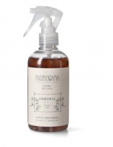 Acqua Profumata per Tessuti e Ambienti – Cuore di Casa