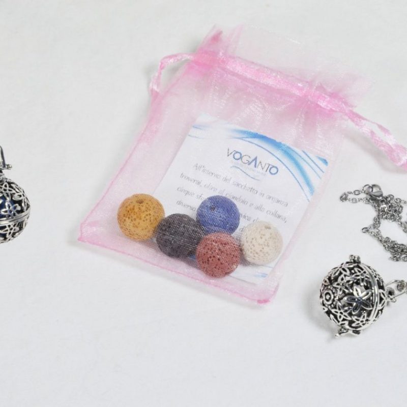 COLLANA con POMANDER PORTA ESSENZE Fiore